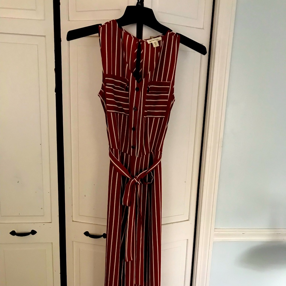 One piece full length sleeveless outfit size M